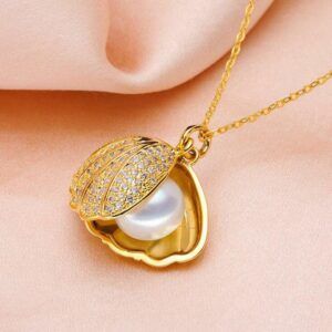 korean Leaf locket necklace (কালার গ্যারান্টি)